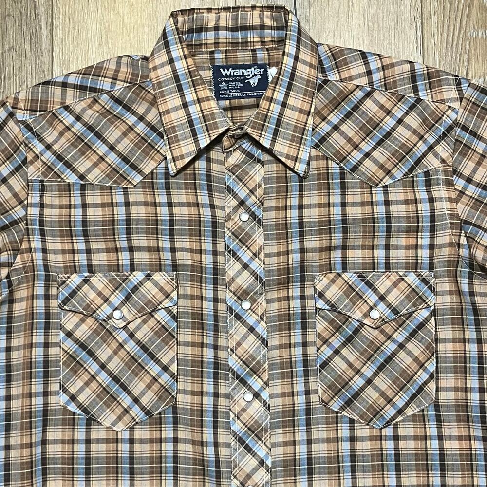 VTG 70s Wrangler Cowboy Cut Long Tails 15.5-36 USA Made Pearl Snap Single Needle - Picture 2 of 7
